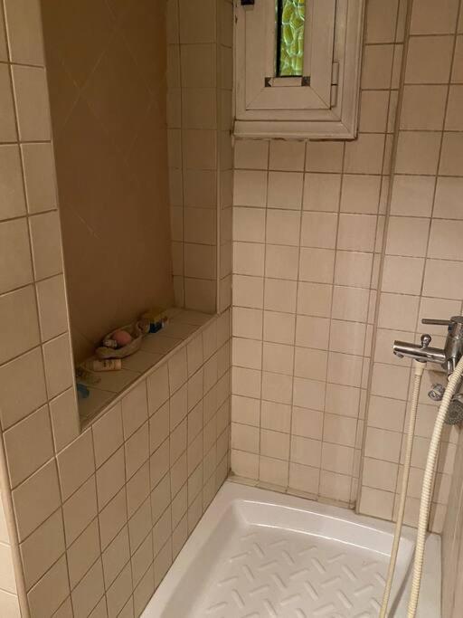 Cute 2Bdrm In Salonica Center Lejlighed Eksteriør billede